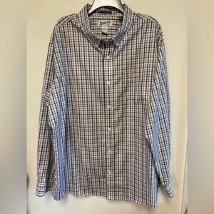 Magna Ready Duluth Trading Co Blue and White Plaid Casual Button Down Shirt